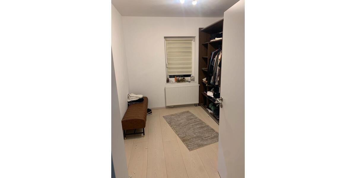 Etagenwohnung Meschede - 4 Zimmer, 110 m&sup2;, 950&euro; | Angebot:24830781