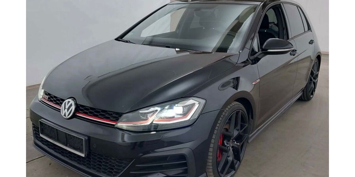 VW Golf 112.345 km 20.500 &euro; Paderborn 33102