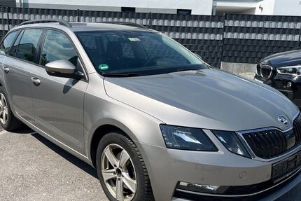Skoda Octavia 220.000 km 5.999 &euro; Bargau 73529