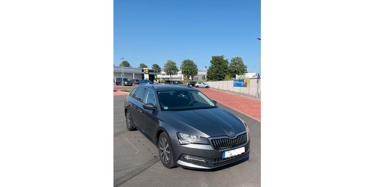 Skoda Superb 65.000 km 22.900 &euro; Haltern 45721