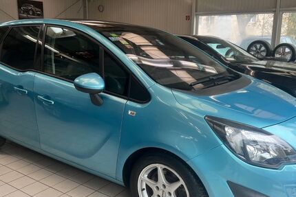Opel Meriva 128.000 km 6.490 € Berlin 12349