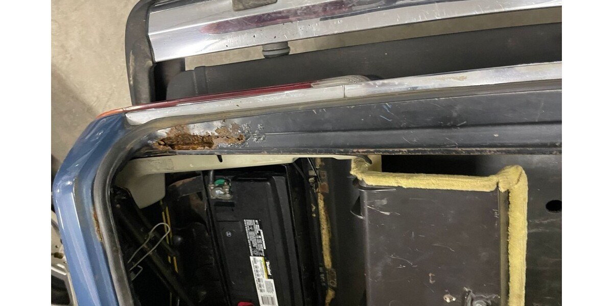 Mercedes-Benz SL 380 235.000 km 5.000 &euro; Geisenheim 65366