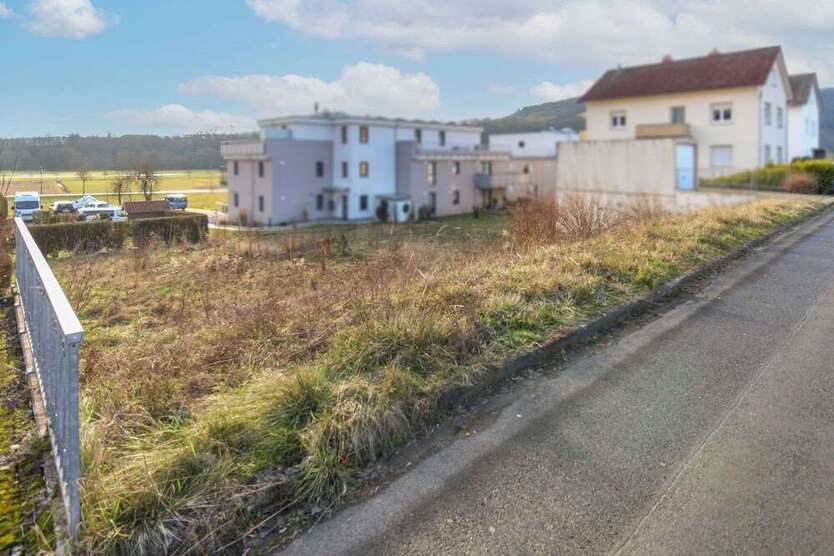 Grundstück zu verkaufen in Bad Bocklet 64.900 € 602.15 m²