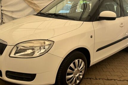 Skoda Fabia 175.000 km 4.990 &euro; Hoppegarten Hönow 15366