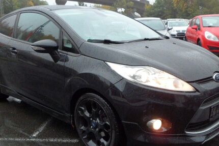 Ford Fiesta 167.235 km 5.000 € Siegen 57078