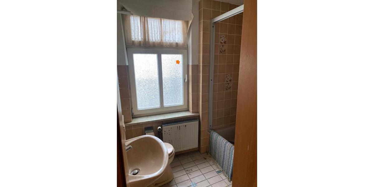 Maisonettenwohnung Helmstedt - 5 Zimmer, 144 m&sup2;, 120.000&euro; | Angebot:24741210
