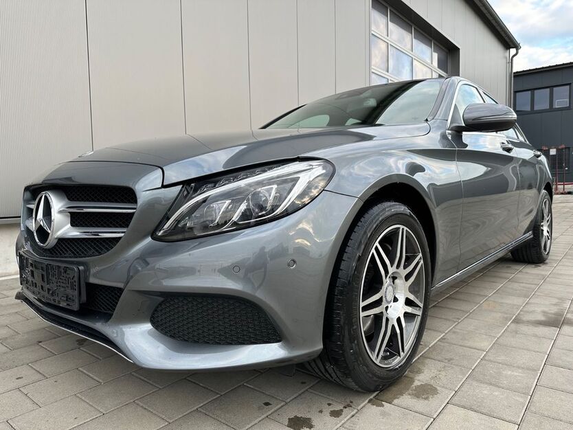 Mercedes-Benz C 250 41.876 km 24.990 € Weißenburg 91781