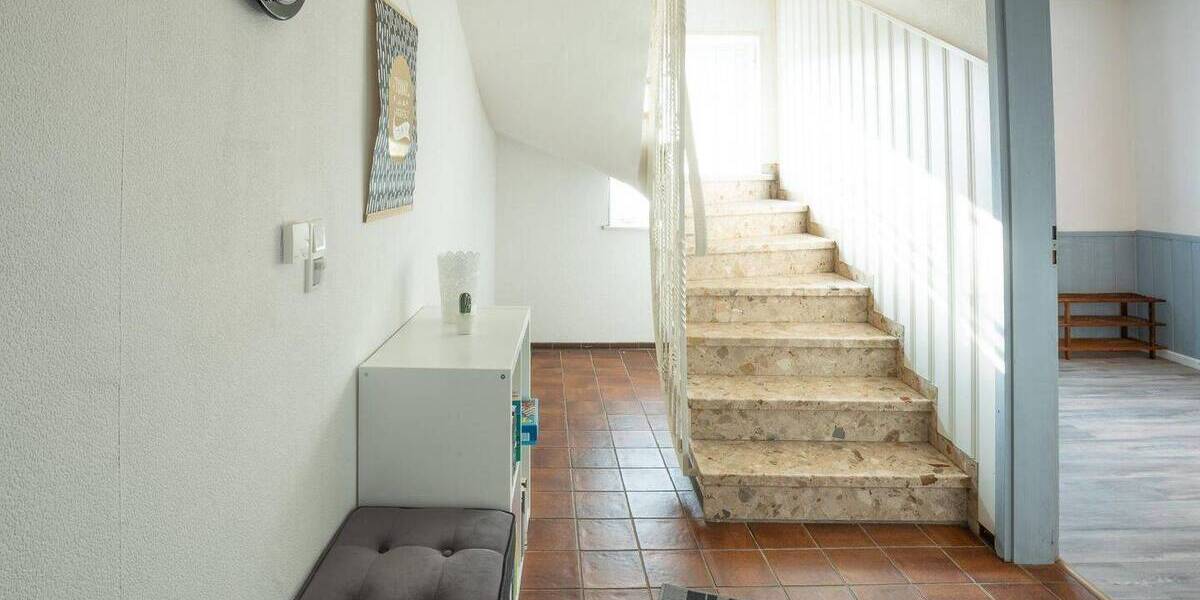 Etagenwohnung Husum - 2 Zimmer, 60 m&sup2;, 600&euro; | Angebot:26826842