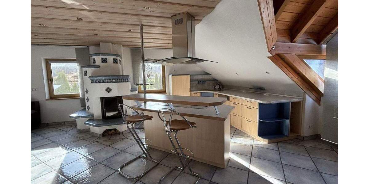Etagenwohnung Sulzdorf Sternberg - 3 Zimmer, 120 m&sup2;, 770&euro; | Angebot:26162706