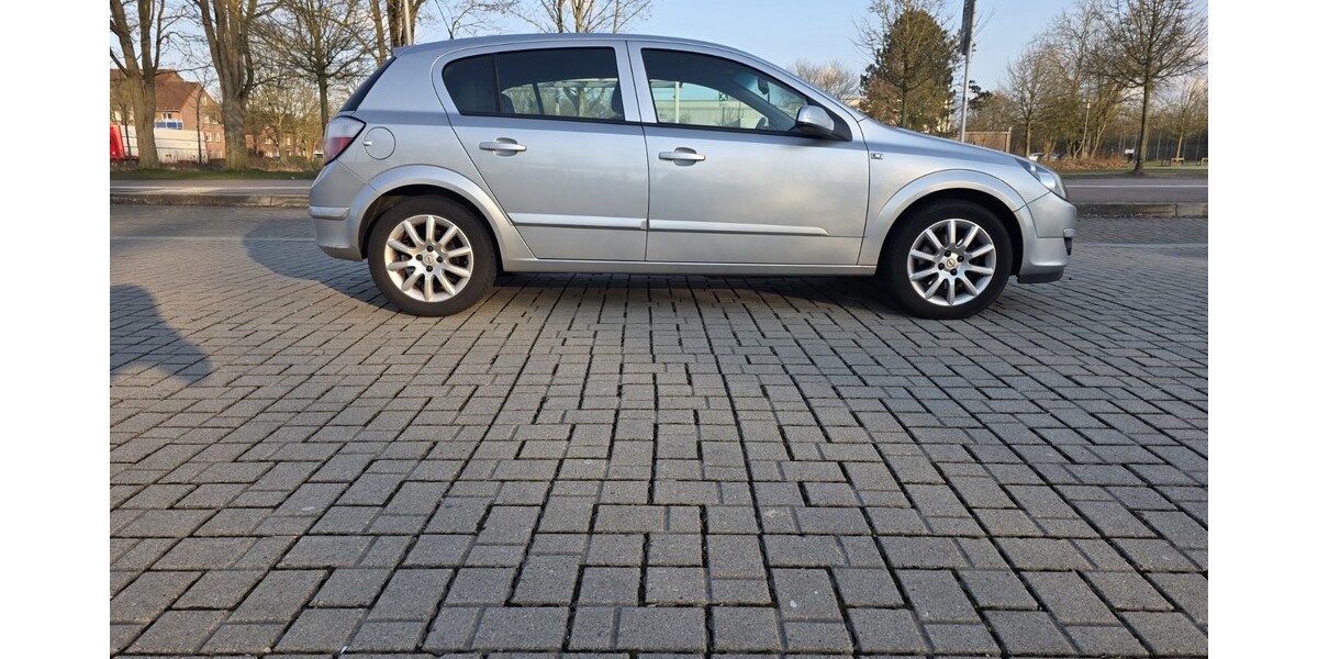 Opel Astra H 190.582 km 1.499 &euro; Papenburg 26871