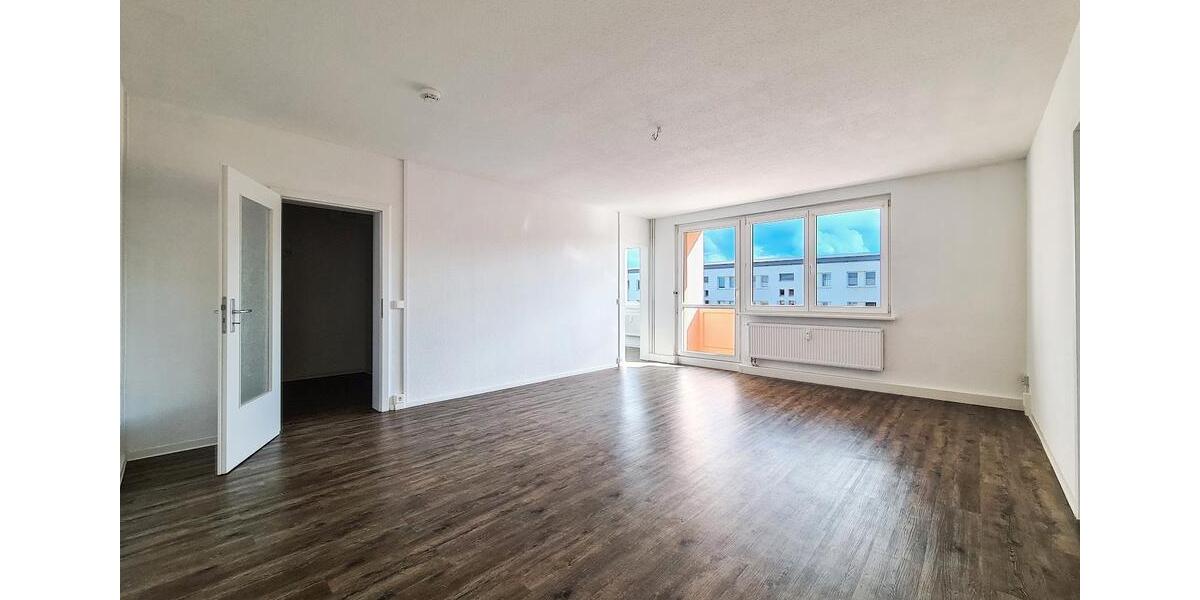 Etagenwohnung Freiberg - 4 Zimmer, 80 m&sup2;, 439&euro; | Angebot:26635383