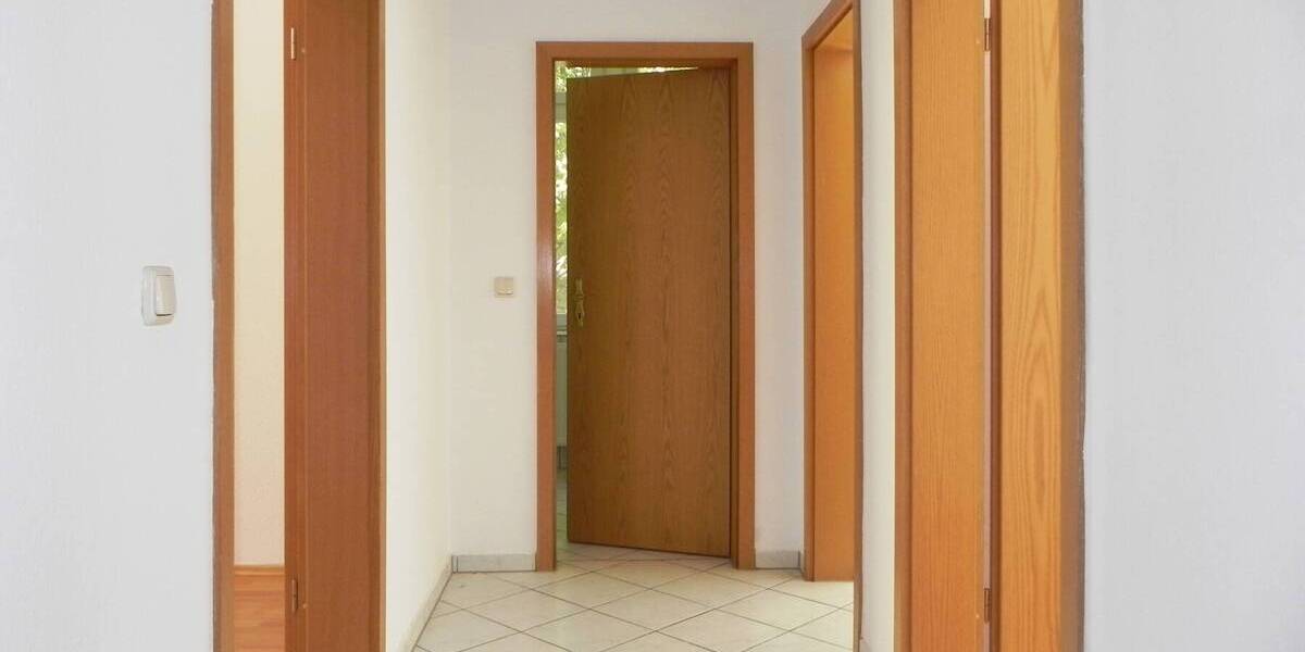 Etagenwohnung Greiz - 3 Zimmer, 73 m&sup2;, 59.000&euro; | Angebot:25729320