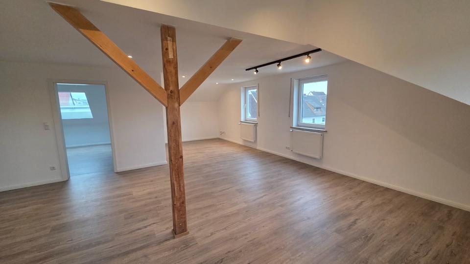 Etagenwohnung Hirschau - 3 Zimmer, 90 m&sup2;, 810&euro; | Angebot:25382319