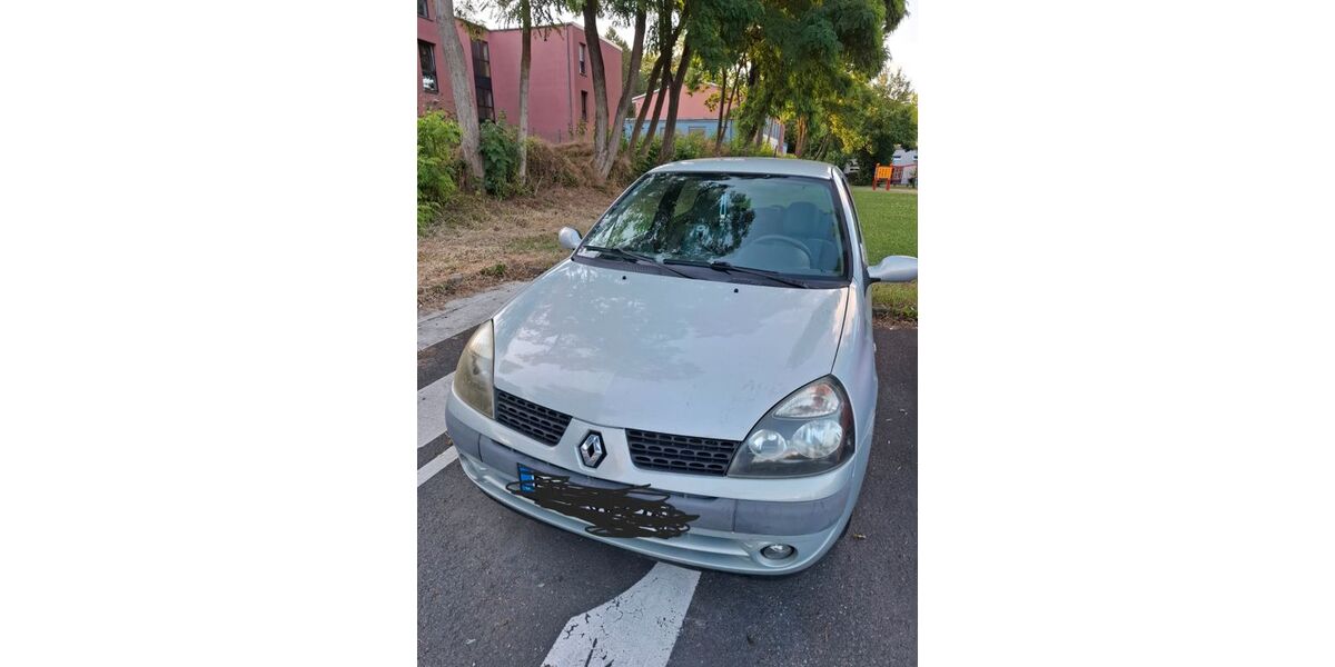 Renault Clio 123.000 km 800 &euro; Leinefelde 37327