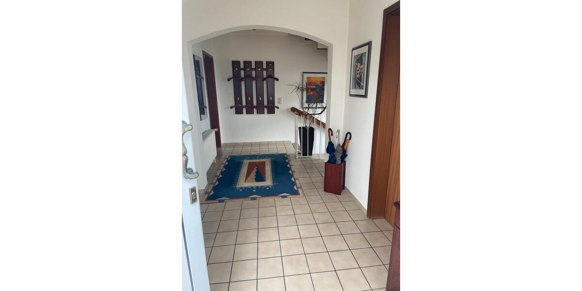 Einfamilienhaus Hildesheim Bockfeld - 5 Zimmer, 145 m&sup2;, 1.800&euro; | Angebot:25224680