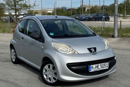 Peugeot 107 166.280 km 1.750 &euro; München 80809