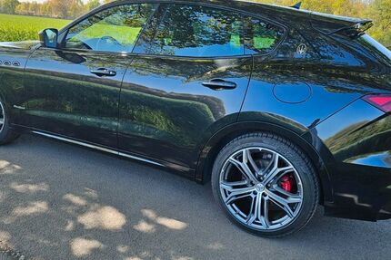 Maserati Gransport 72.600 km 55.500 &euro; Recklinghausen 45657