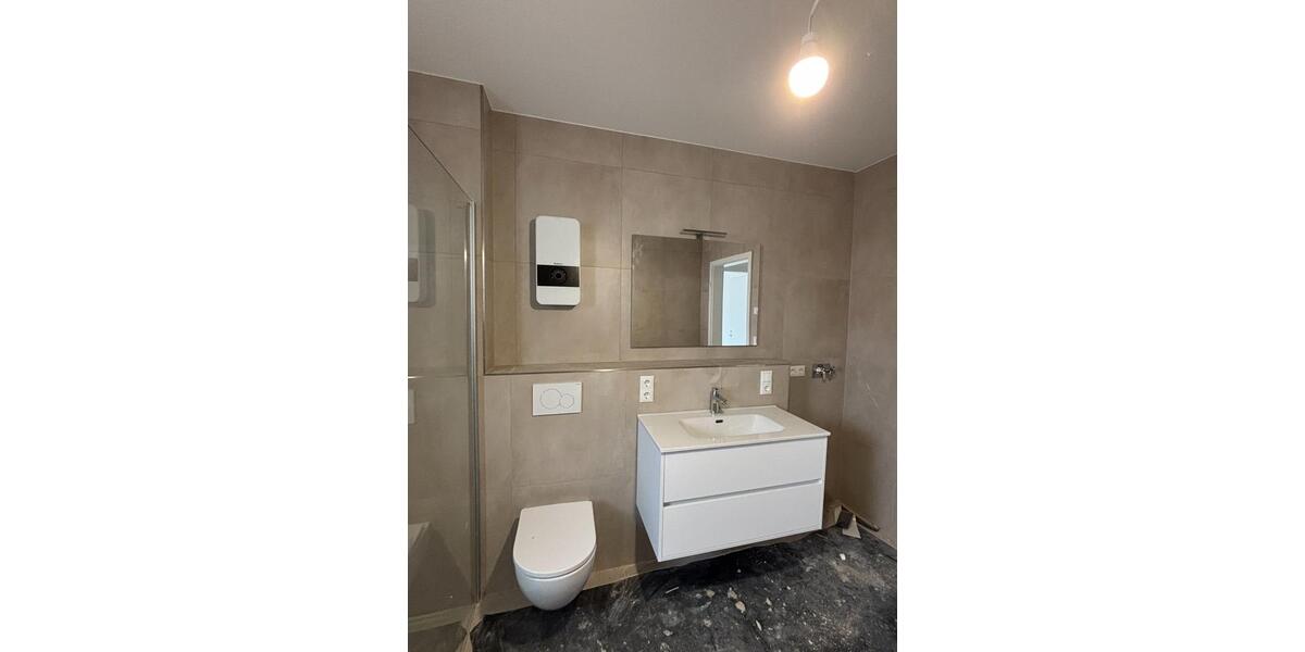 Erdgeschoßwohnung Perl - 2 Zimmer, 82 m&sup2;, 1.310&euro; | Angebot:25054798