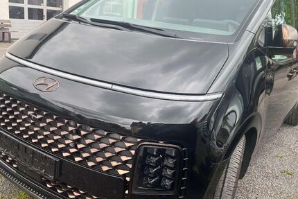 Hyundai STARIA 28.000 km 39.990 &euro; Lucka 04613
