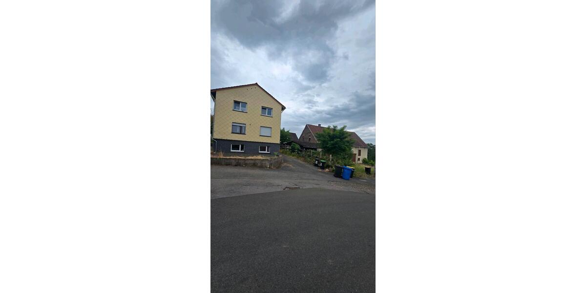 Mehrfamilienhaus, Wohnhaus Homburg - 7 Zimmer, 200 m&sup2;, 285.000&euro; | Angebot:27074884