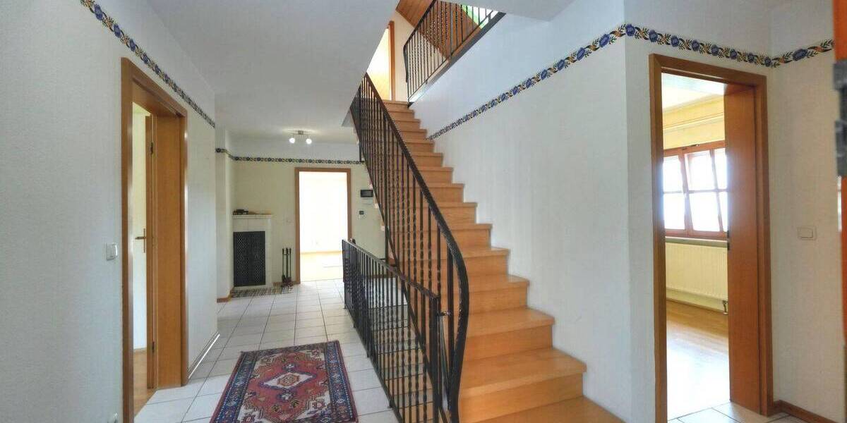 Einfamilienhaus Treuchtlingen - 7 Zimmer, 159 m&sup2;, 379.000&euro; | Angebot:26544771