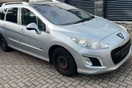 Peugeot 308 245.332 km 2.750 € Bad Doberan 18209