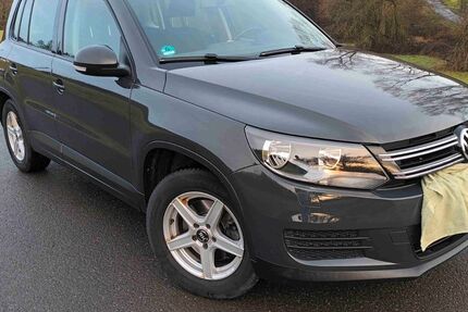 VW Tiguan 99.400 km 10.900 &euro; Greifenstein 35753