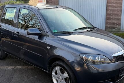 Mazda 2 147.097 km 3.350 &euro; Krefeld 47799