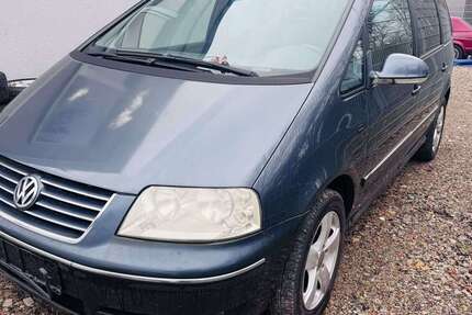 VW Sharan 259.900 km 1.700 &euro; Bornheim 76879