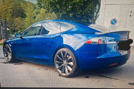 Tesla Model S 160.486 km 27.999 &euro; Büddenstedt 38372