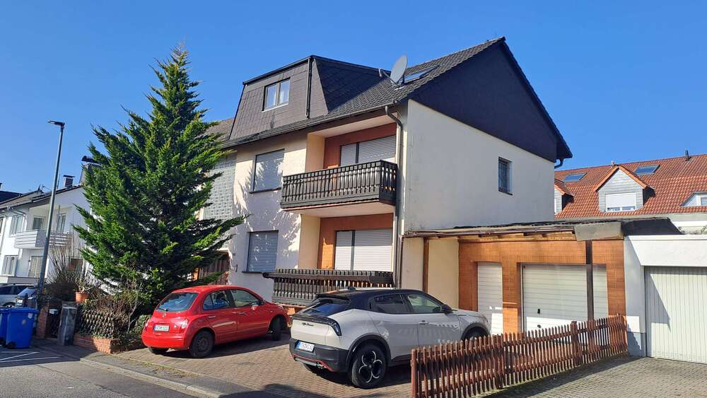 Einfamilienhaus Hofheim - 8 Zimmer, 195 m&sup2;, 569.000&euro; | Angebot:27160926