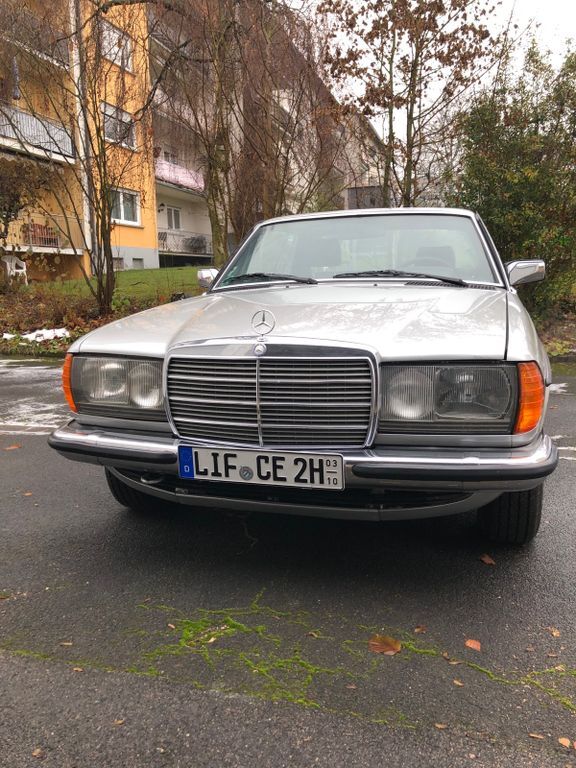 230
