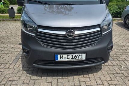 Opel Vivaro 159.400 km 11.300 &euro; KIRCHHEIM BEI MÜNCHEN 85551