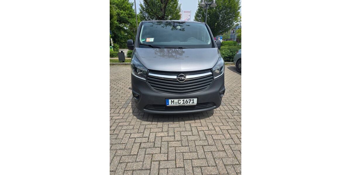 Opel Vivaro 159.400 km 11.300 &euro; KIRCHHEIM BEI MÜNCHEN 85551