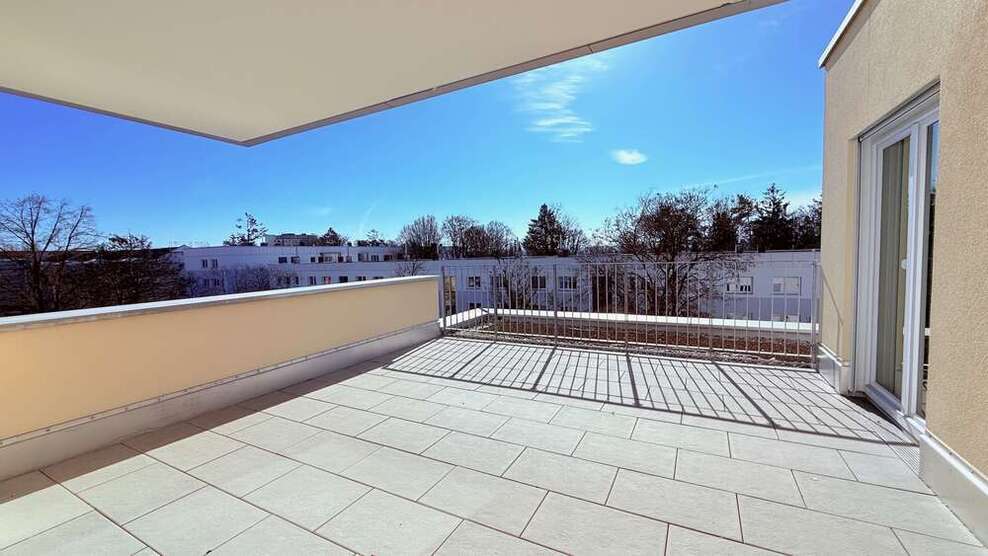 Wohnung zum Mieten in Waldkraiburg 1.420 € 110.97 m²