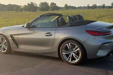 BMW Z4 M 14.600 km 47.400 &euro; Moormerland 26802