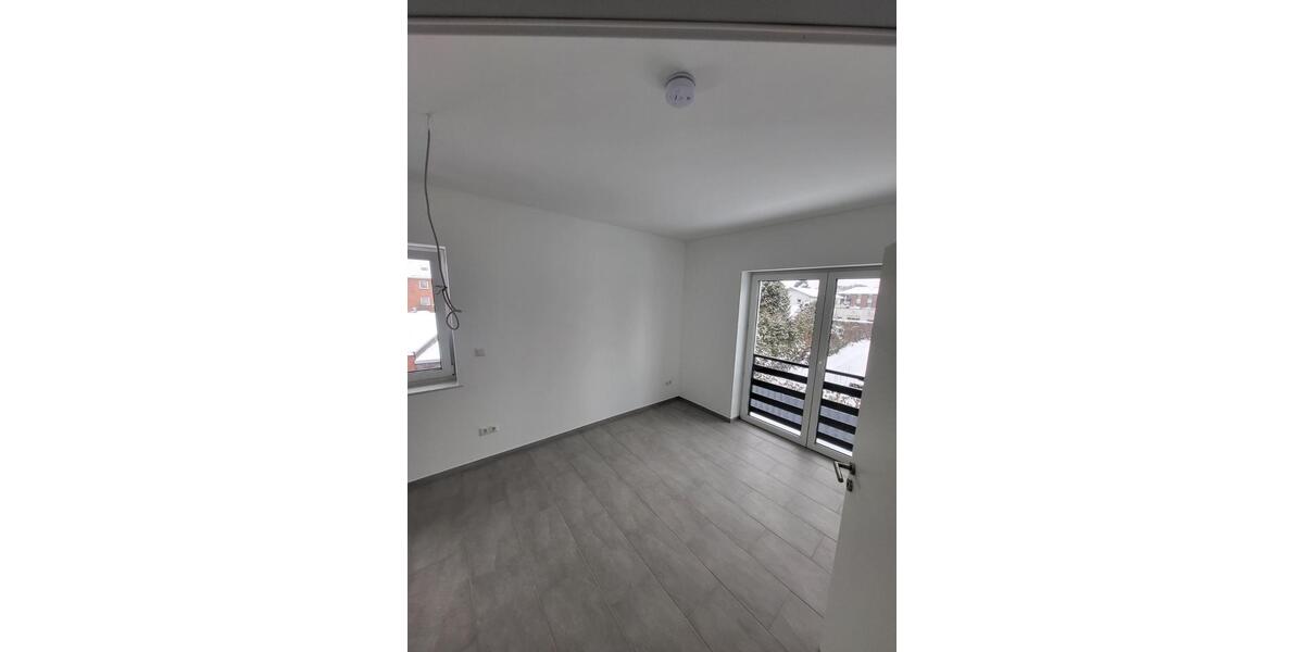 Etagenwohnung Schwarzenbek - 4 Zimmer, 136 m&sup2;, 2.250&euro; | Angebot:25186905