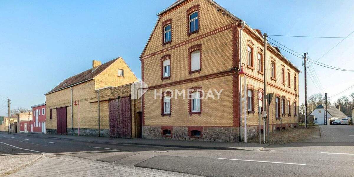 Einfamilienhaus Landsberg Oppin - 8 Zimmer, 240 m&sup2;, 218.000&euro; | Angebot:25212874