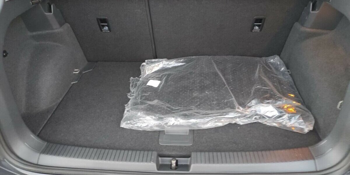 VW T-Cross 1,0 TSI Style NAVI/LED/SHZ/PDC 36.523 km 17.500 &euro; Höchstenbach 57629