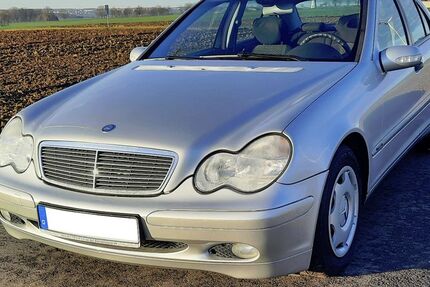 Mercedes-Benz C 180 174.000 km 4.999 &euro; Rossau 09661