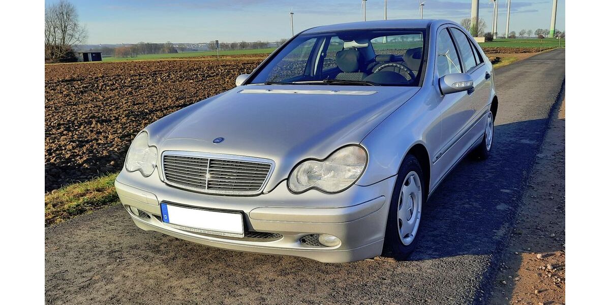 Mercedes-Benz C 180 174.000 km 4.999 &euro; Rossau 09661