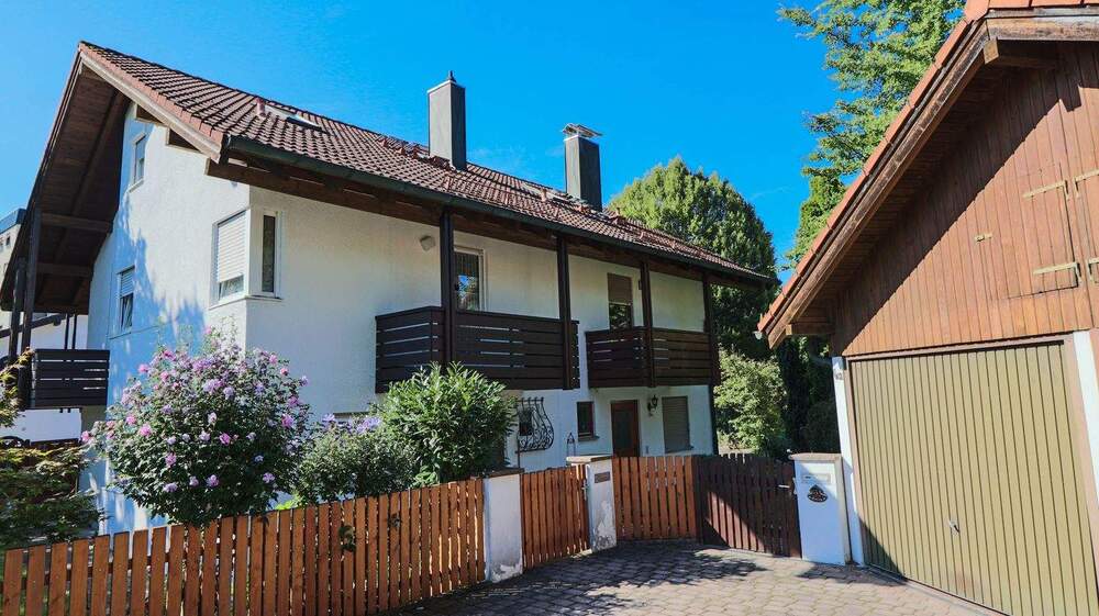 Doppelhaushälfte Ebersberg - 4 Zimmer, 125 m&sup2;, 1.800&euro; | Angebot:24867360