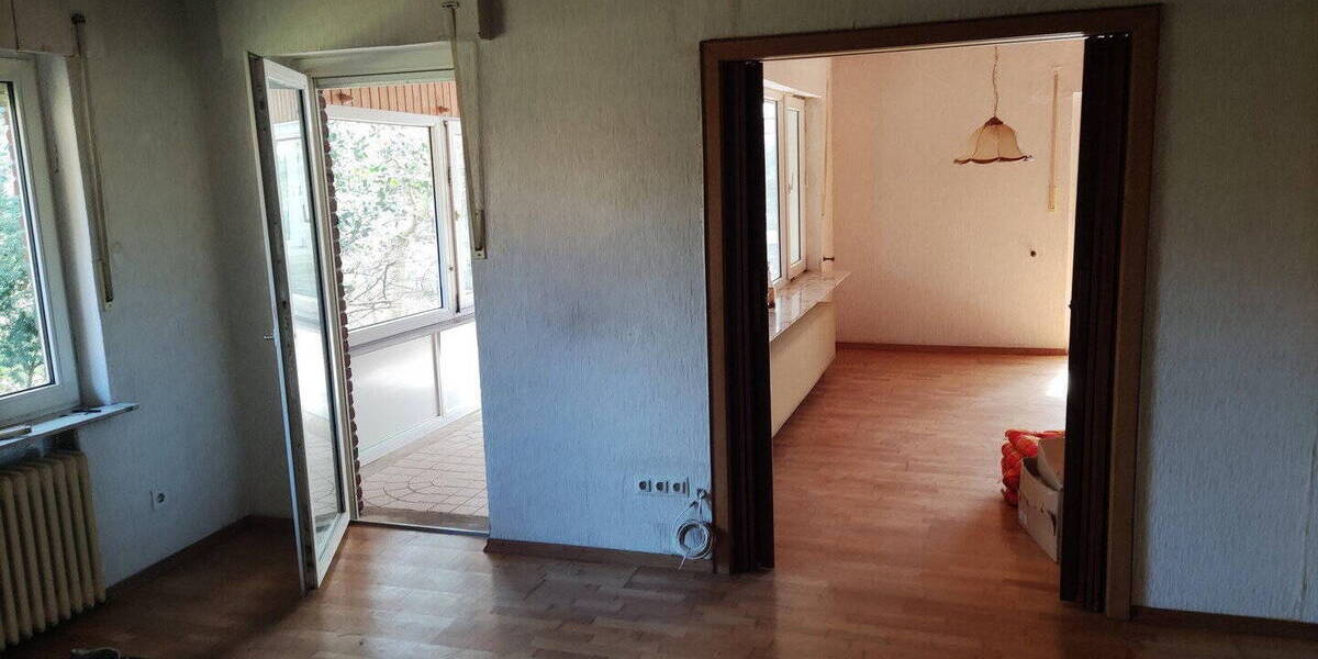 Einfamilienhaus Halbemond - 8 Zimmer, 194 m&sup2;, 269.000&euro; | Angebot:26258001