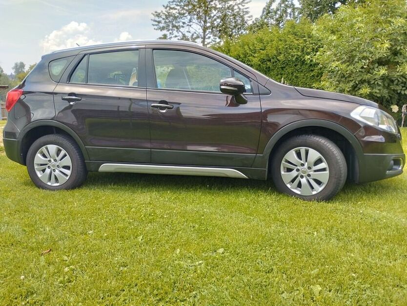 (SX4) S-Cross