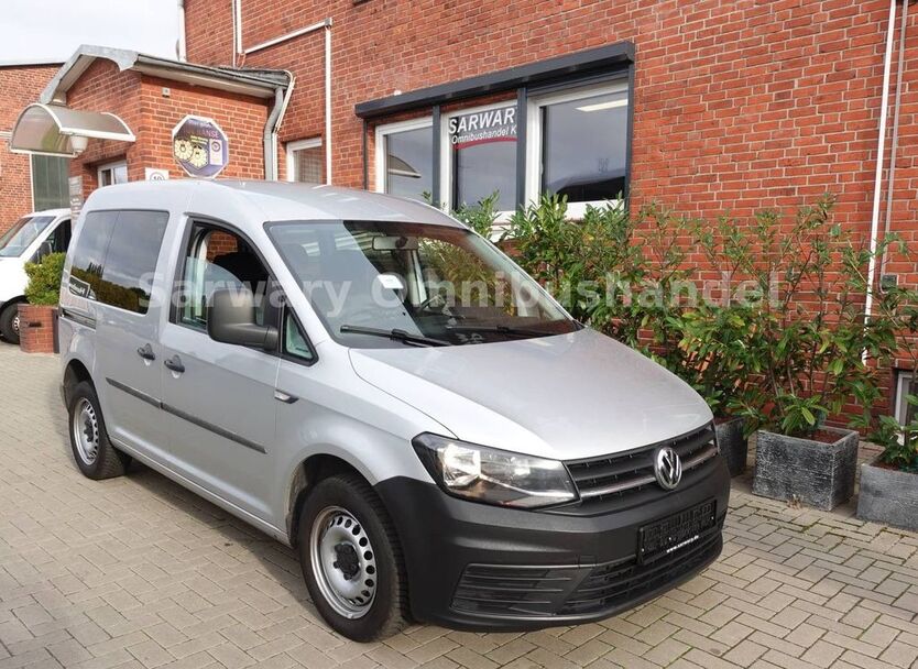 VW Caddy 283.901 km 6.900 € Hamburg 22113