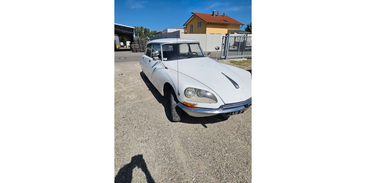 Citroen DS 72.000 km 12.500 € Gundelfingen / Freiburg 79194