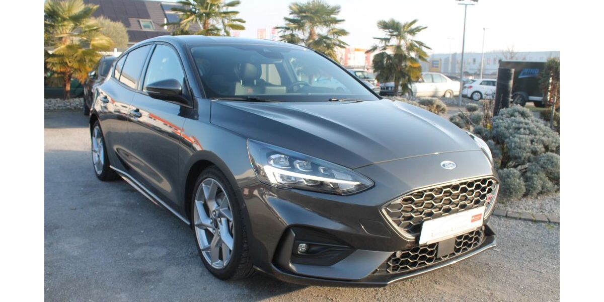 Ford Focus 65.000 km 22.890 &euro; Speyer 67346