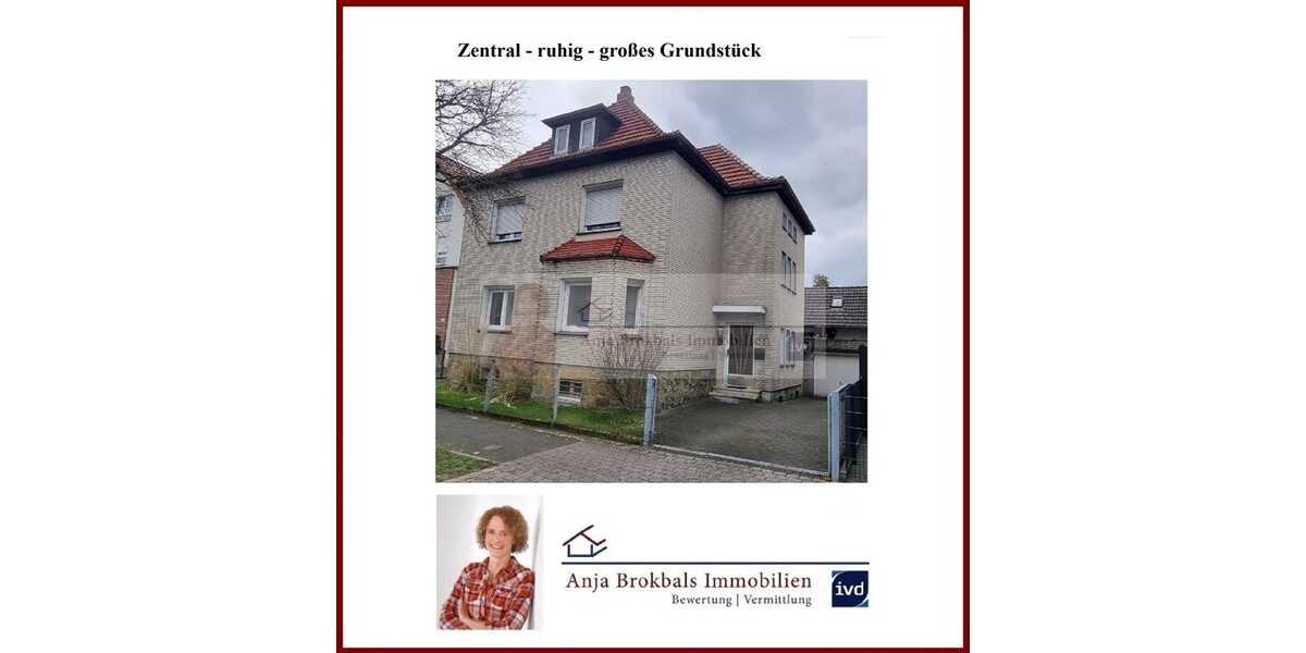 Zentral - ruhig - großes Grundstück_provisionsfrei für Käufer 7 zimmer