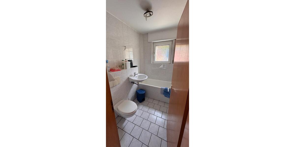 Einfamilienhaus Wiehl - 7 Zimmer, 143 m&sup2;, 225.000&euro; | Angebot:26226574