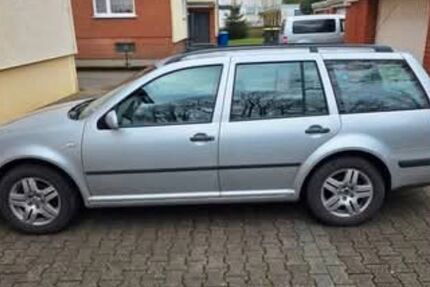 VW Golf 169.000 km 1.500 &euro; Bad Driburg 33014